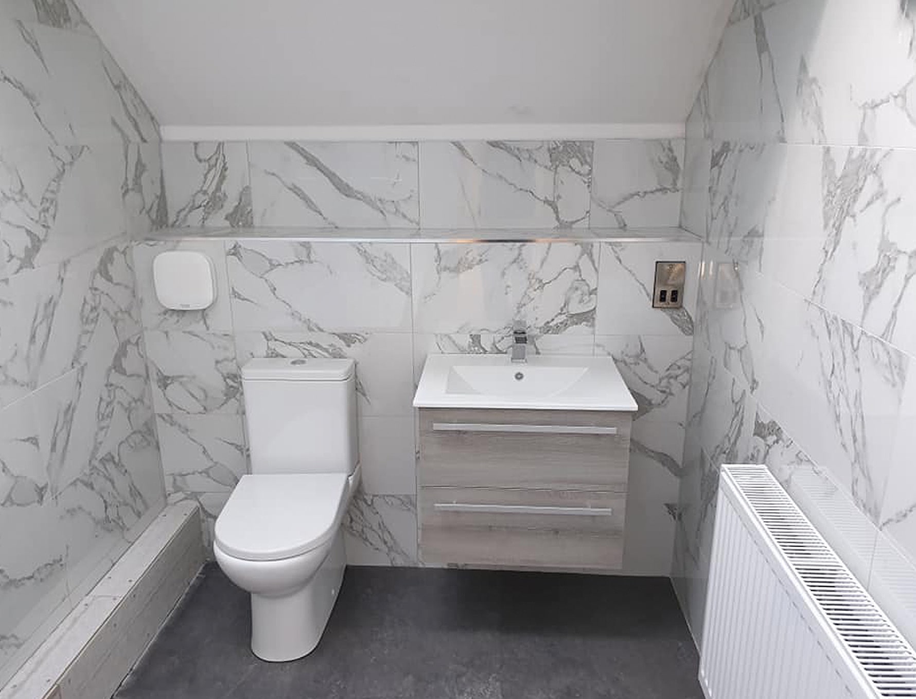 Bathroom Tiling
